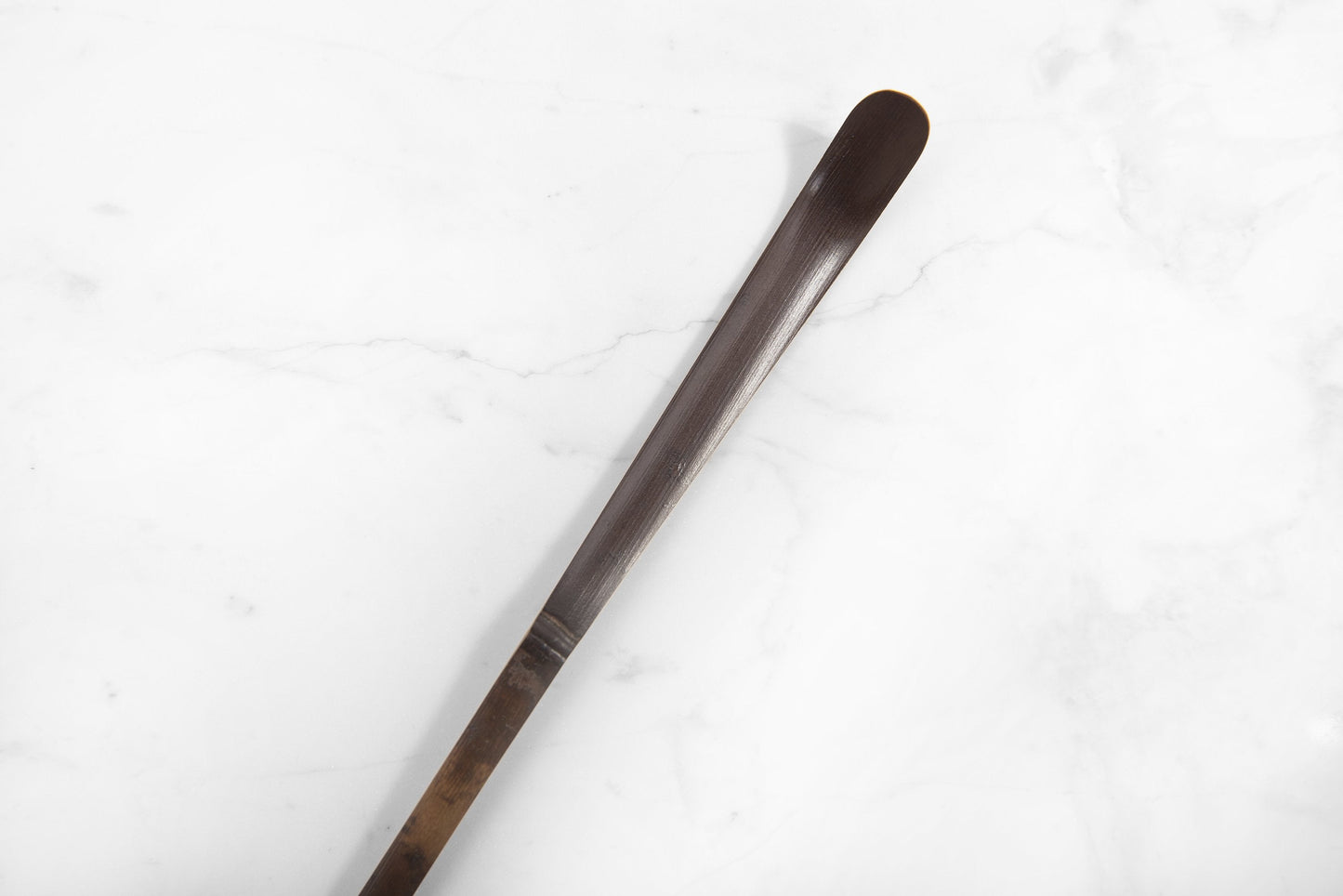 cuillère à thé matcha chashaku artisanale en bambou fumé